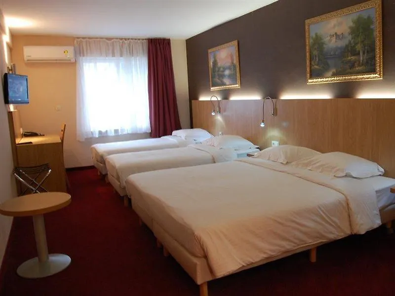 Jill Hotel Brussels 4*,