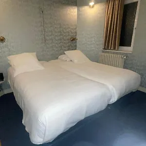 Hotel Latroupe Le Berger, Bruselas